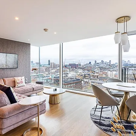 Stunning London View Flat Apartment